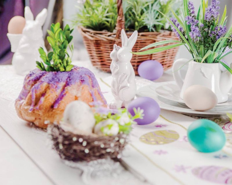 Easter table