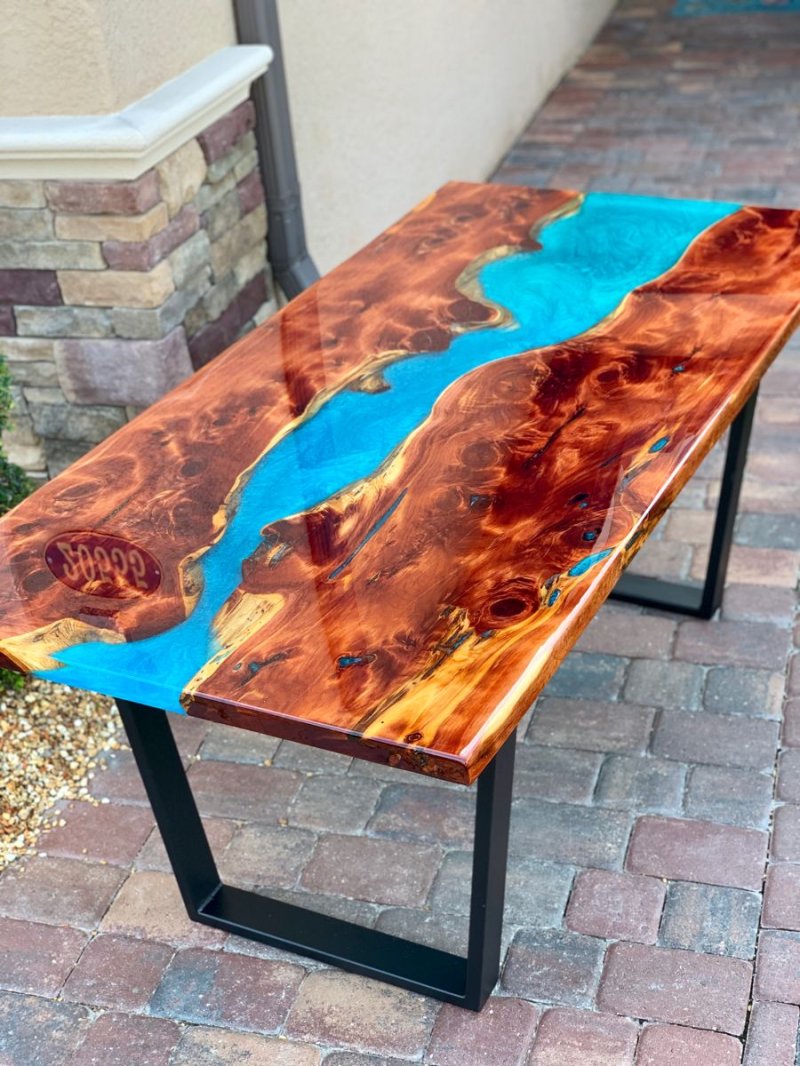 Epoxy table