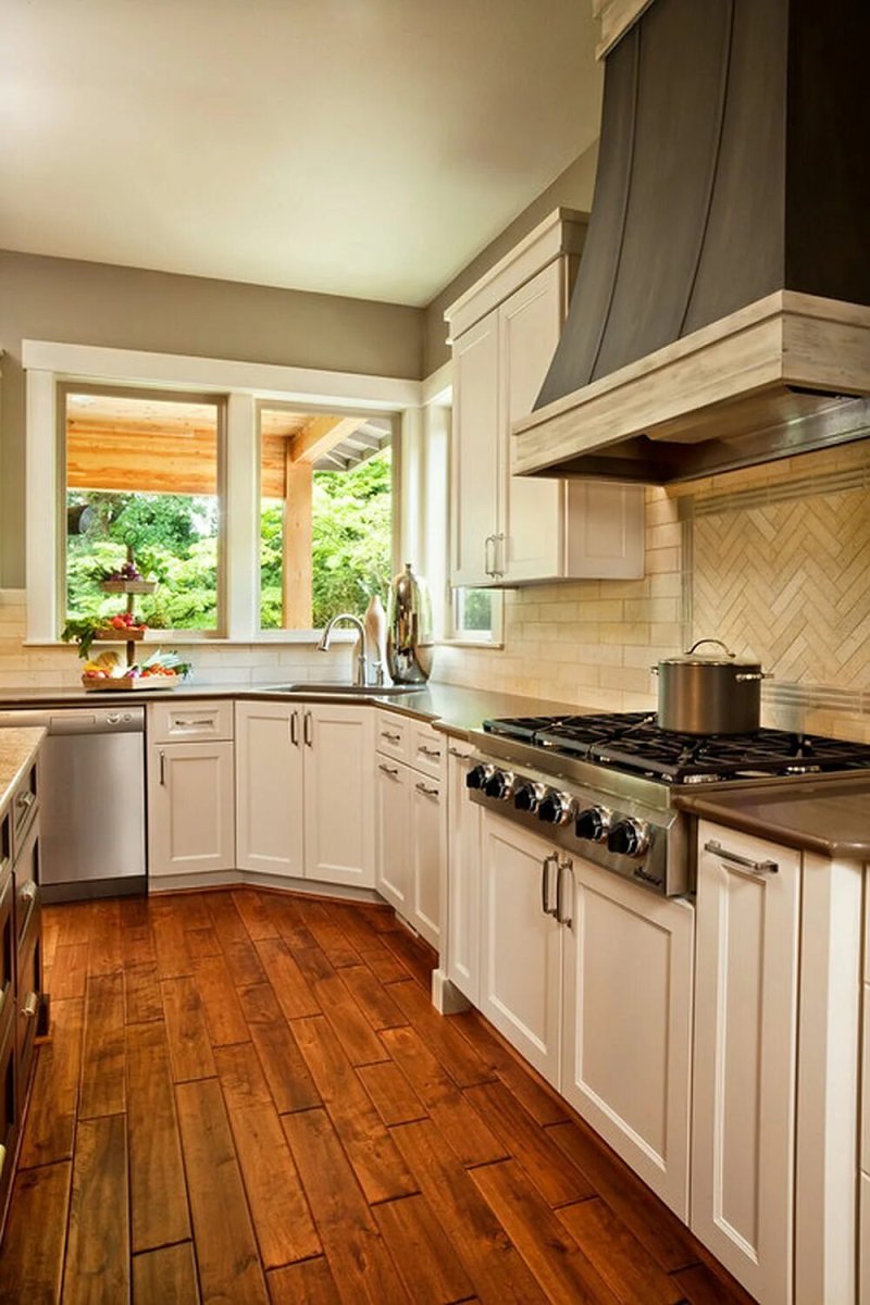 Kitchen with corner shell design