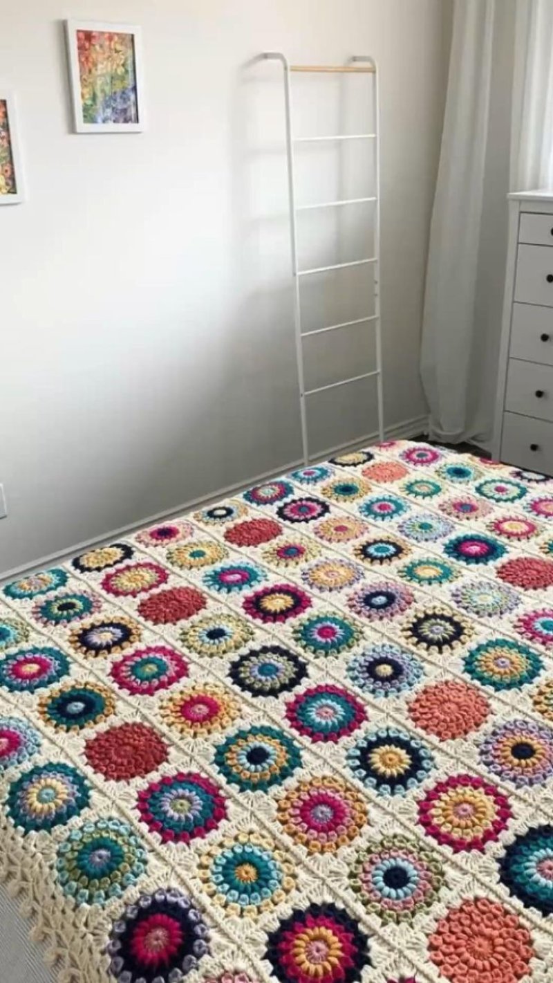 Crochet blanket