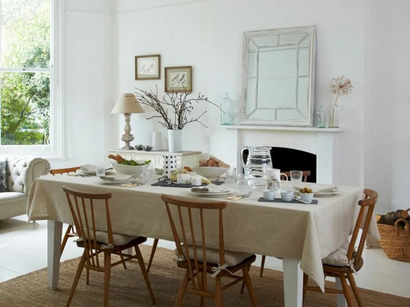 Lunch table in the Scandinavian style