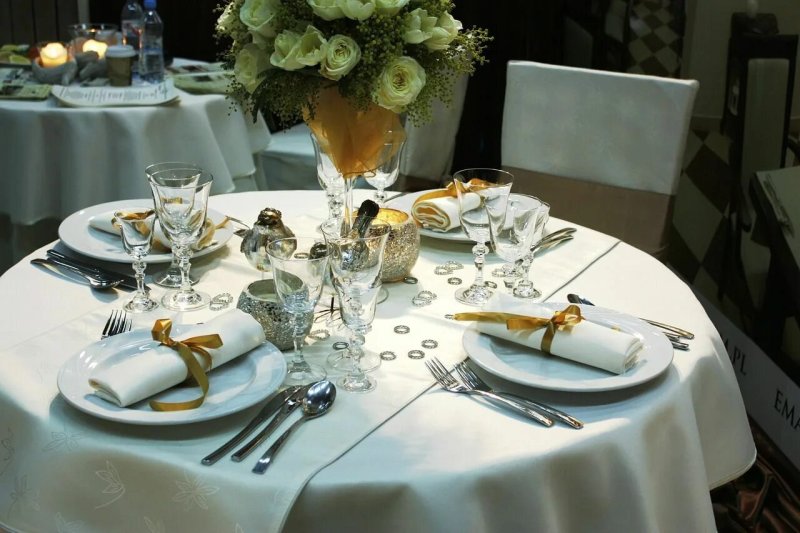 Table setting