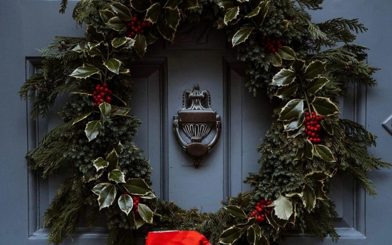 New Year wreaths