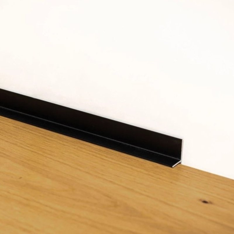 Hidden shadow aluminum skirting board SC 1813 - Black