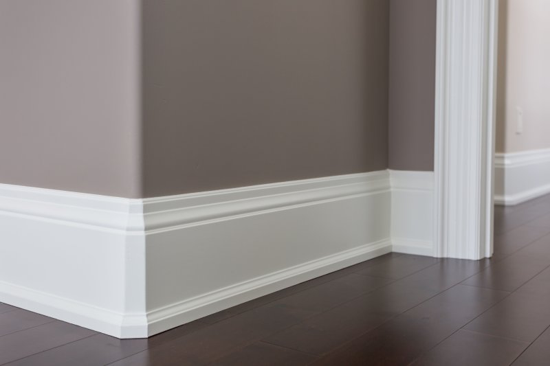 Skirting board