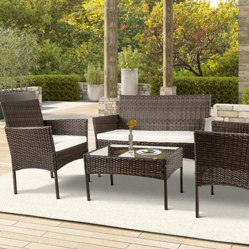 Set of garden furniture