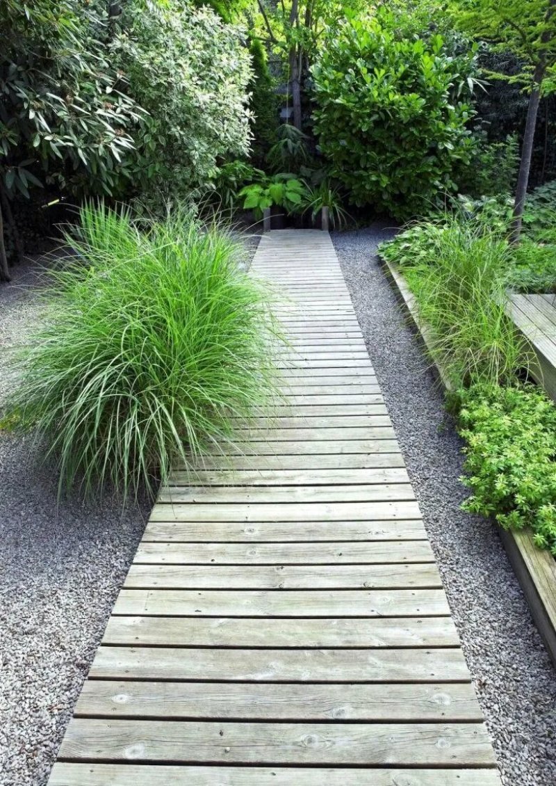 Garden path