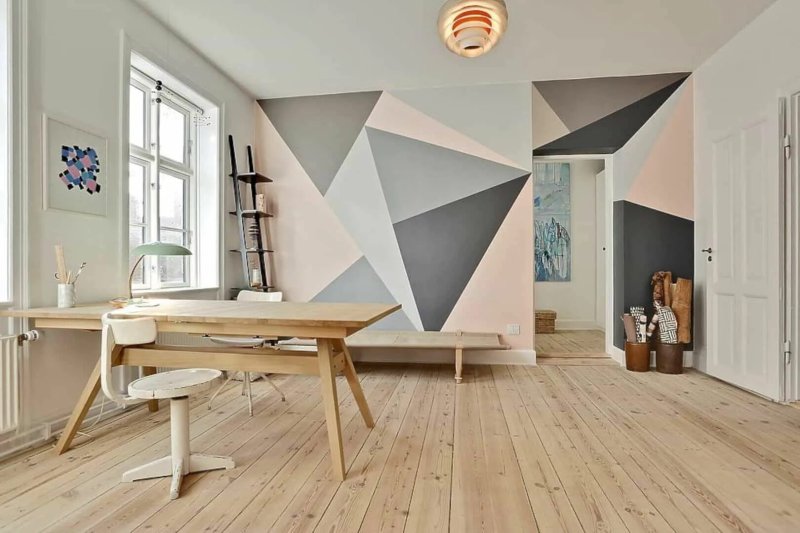 Geometric shapes on the wall