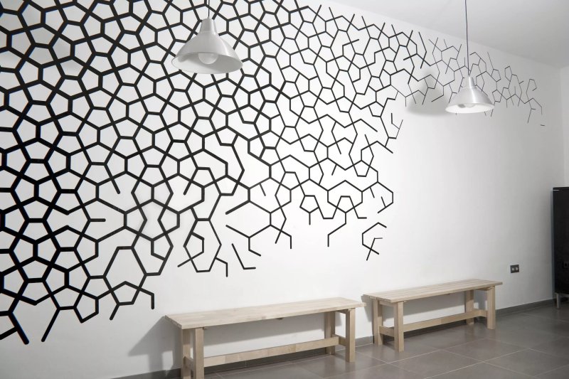 Geometric patterns on the walls