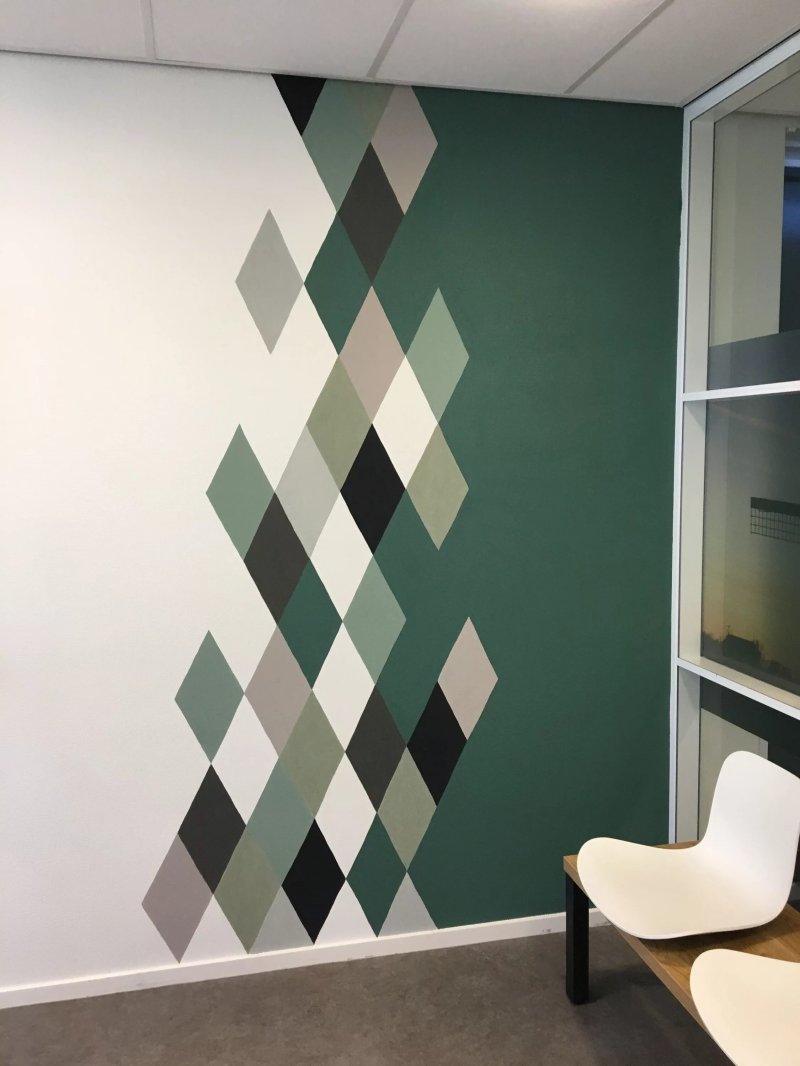 Geometric wall decor