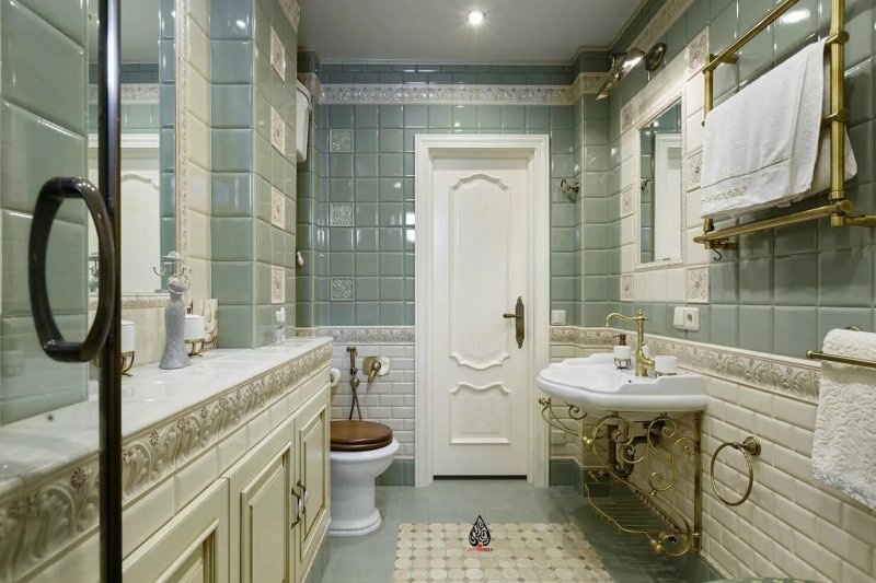 Bathroom in a classic style