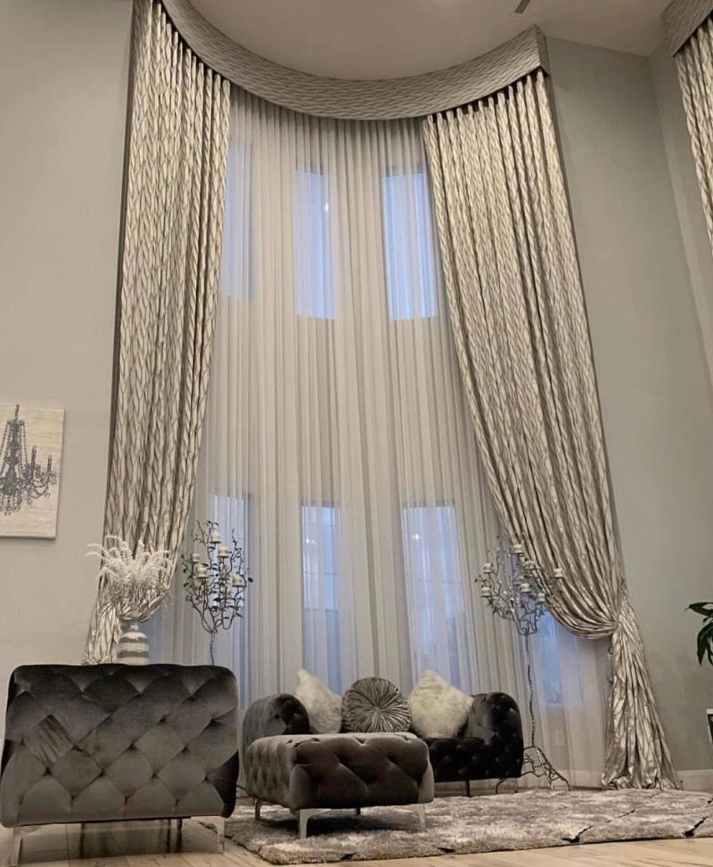 The design of curtains for the living room in modern style