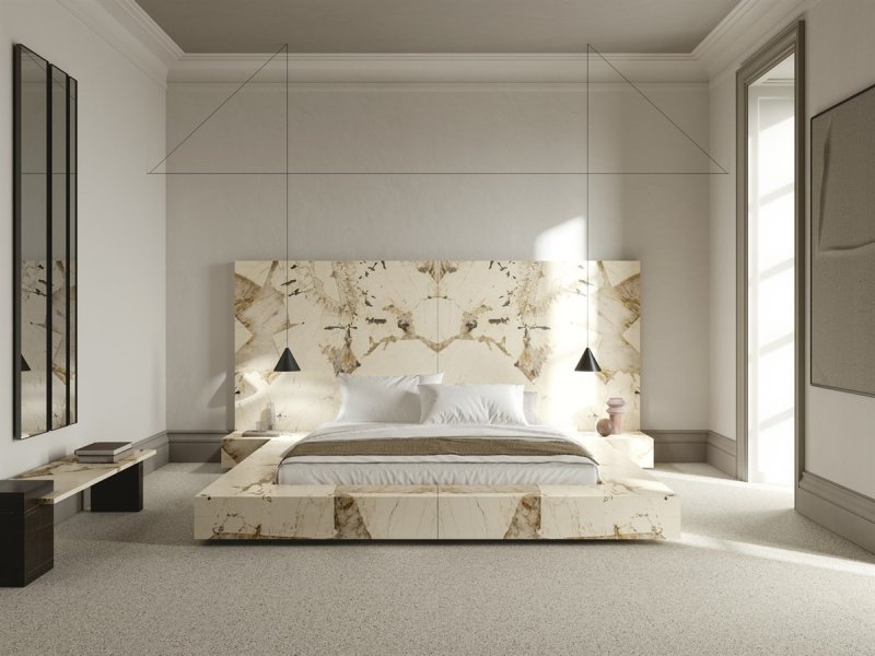 Marble in the interior of the bedroom