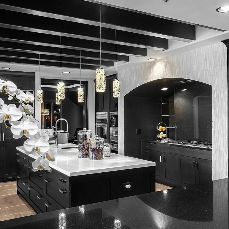 Black -style kitchen