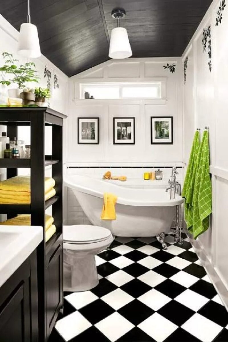 Black and white bathroom