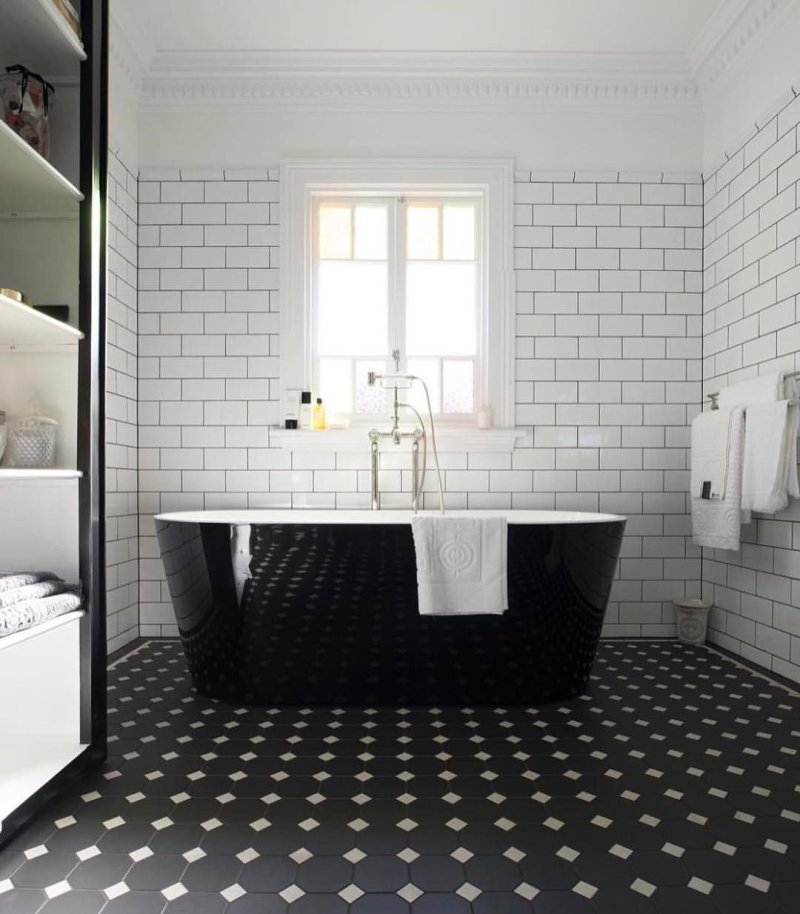 Black white bathroom