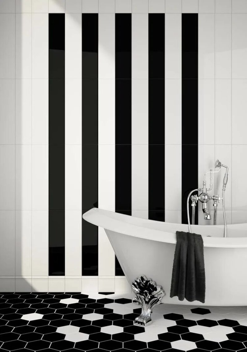 Black white tiles