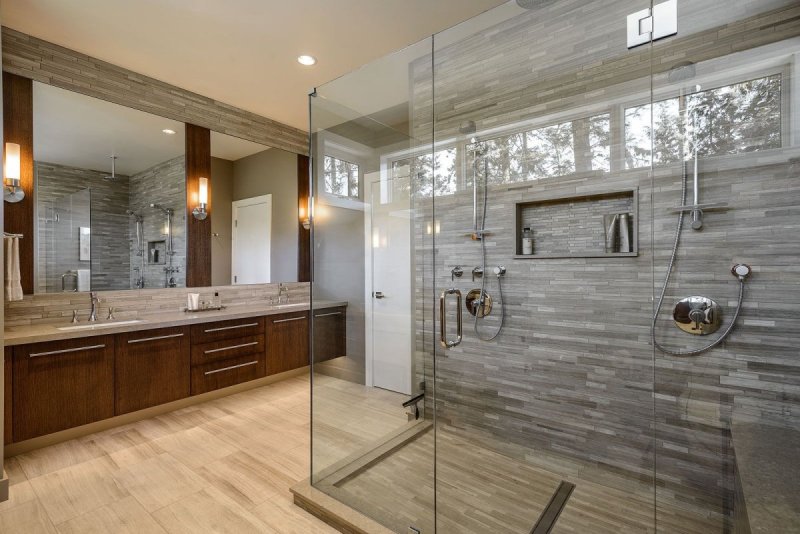 The interior of the shower room