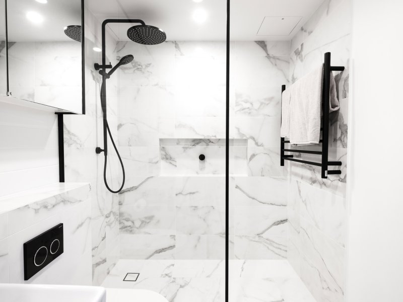 Bathroom in black white style