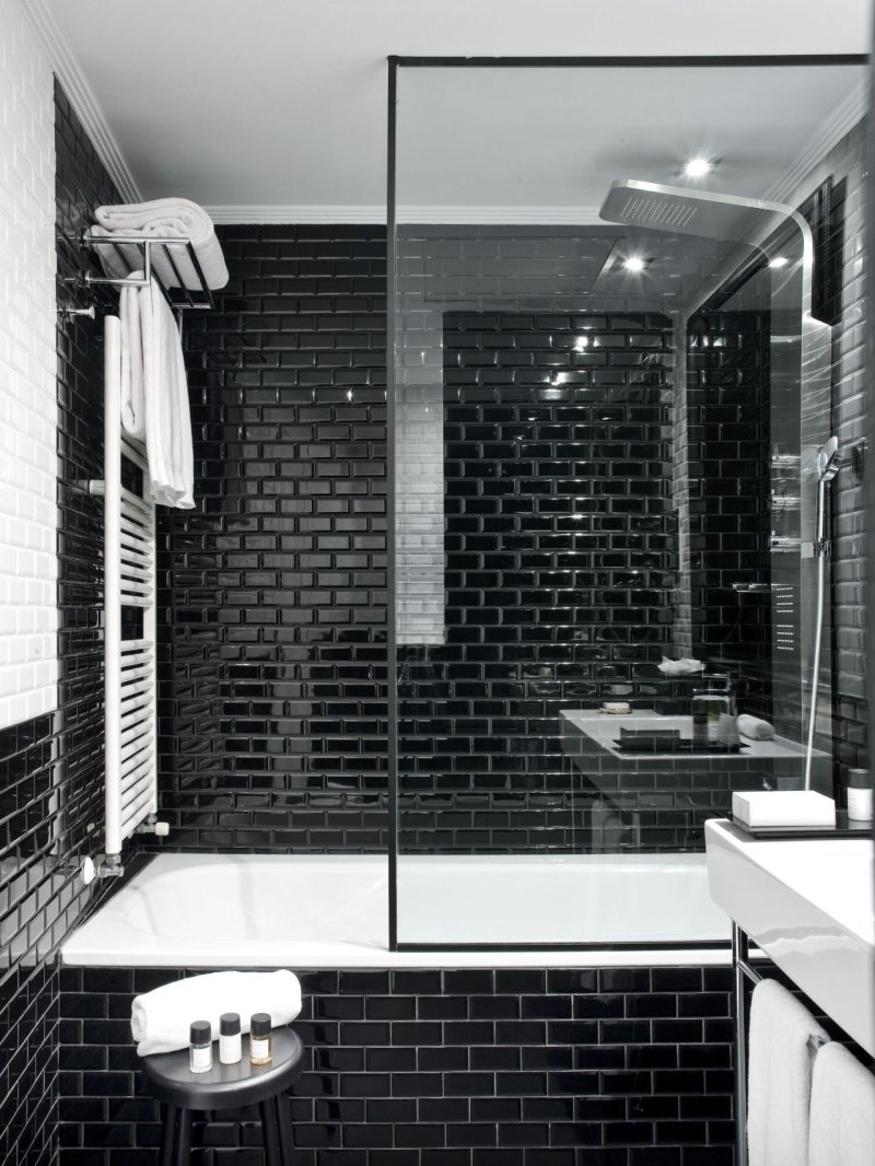 Black tile