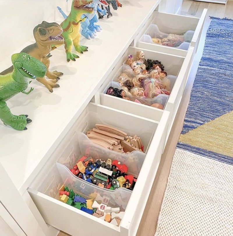 Storage of children's toys