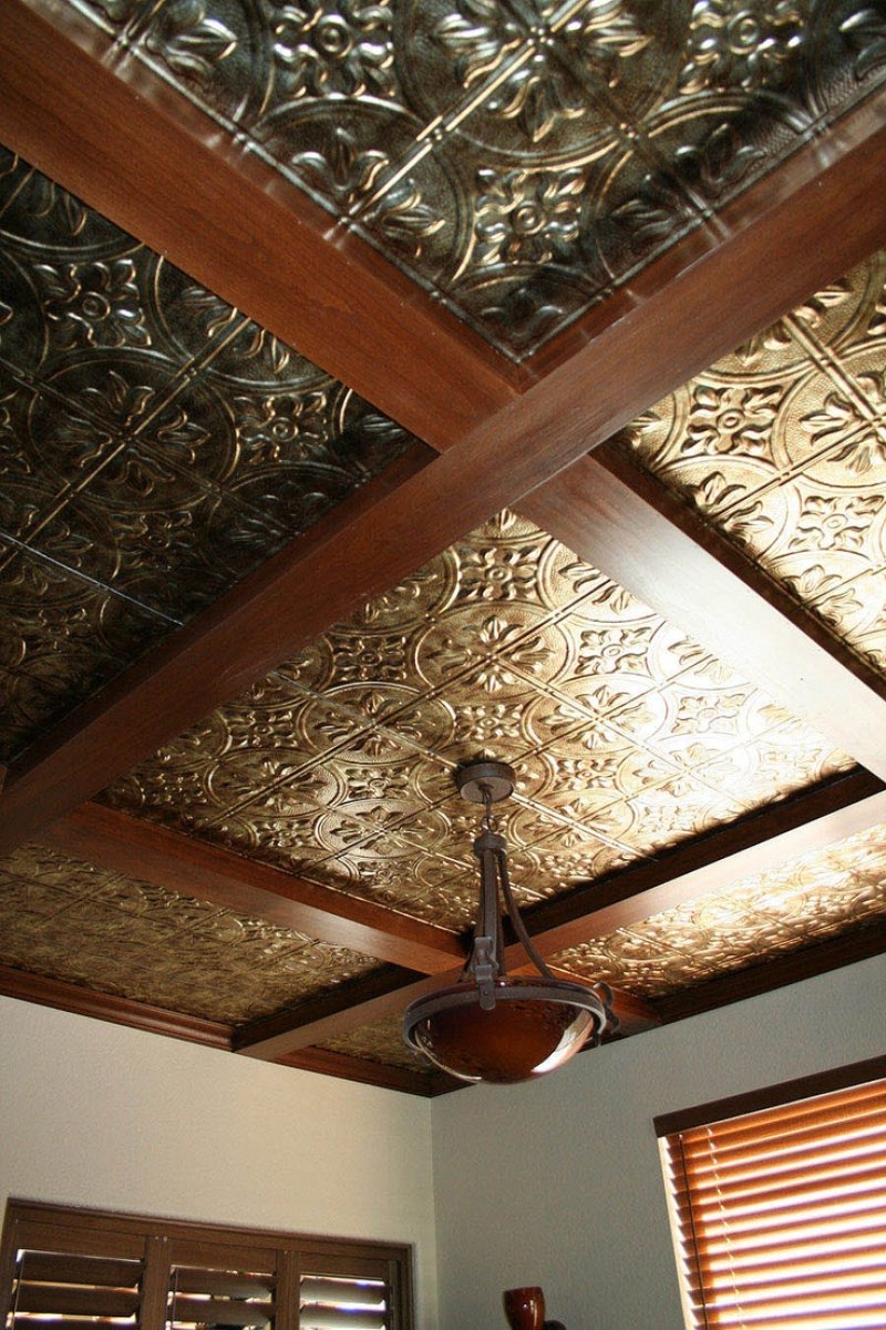 Decorative panels for the ceiling