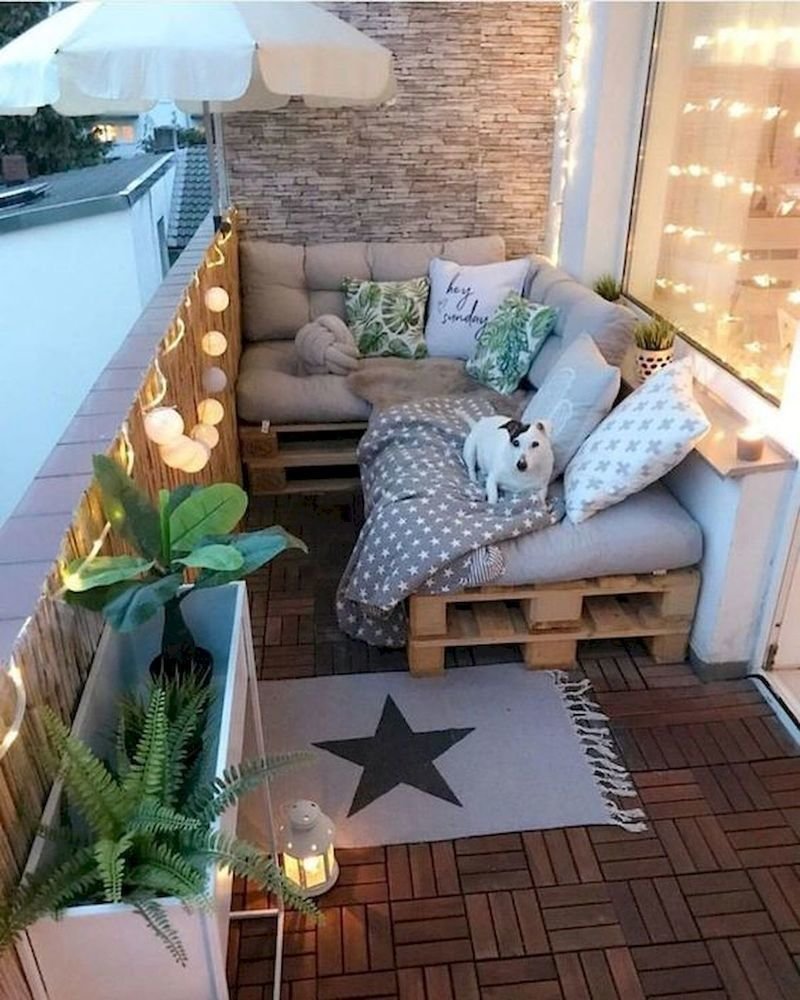 Balcony decor