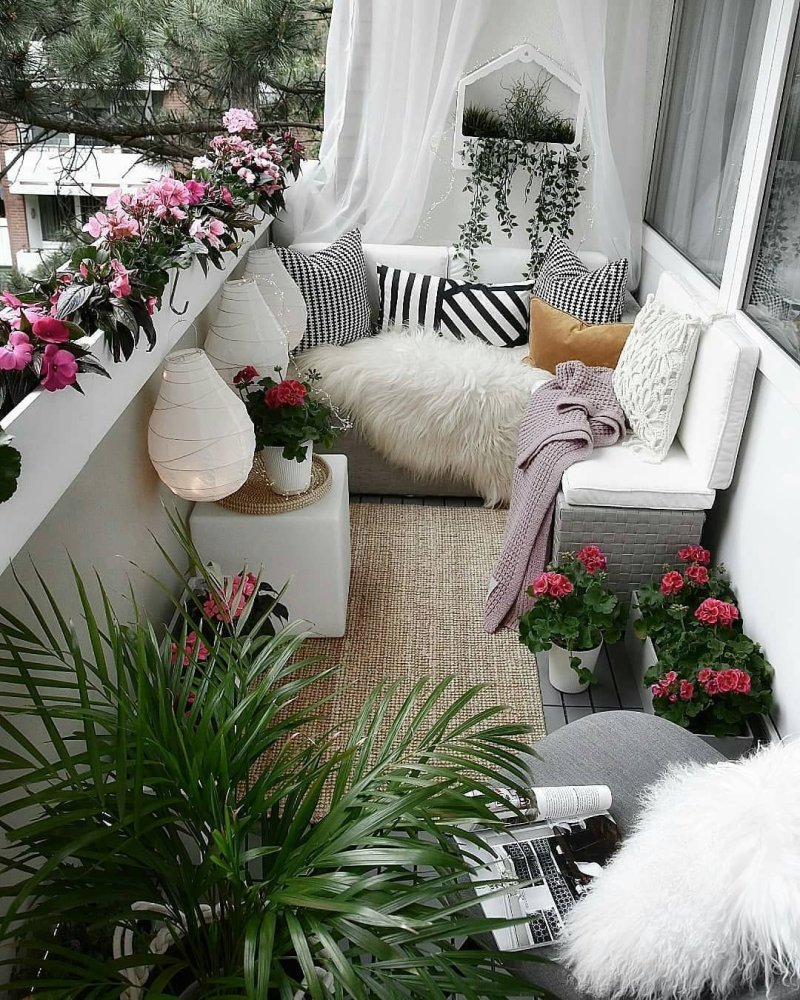 Cozy balcony Scandil