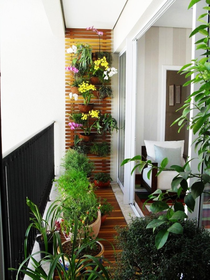 The greenhouse on the loggia