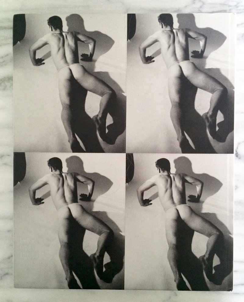 Photographer in the style of nude