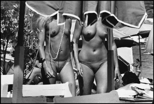 Naked Soviet women on the beach