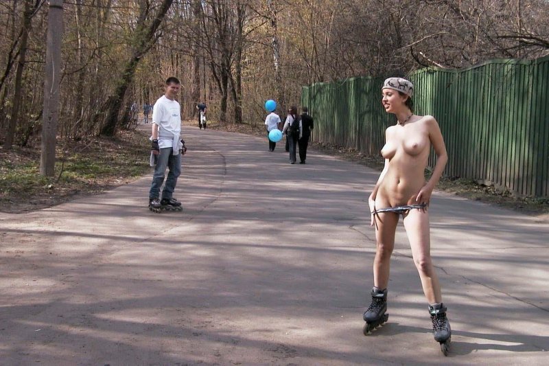 Girls in the park undress