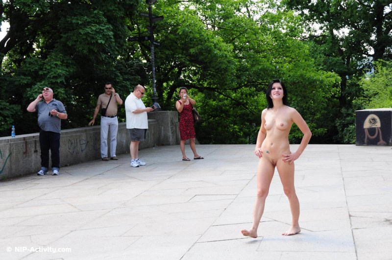 Exhibitionism in women