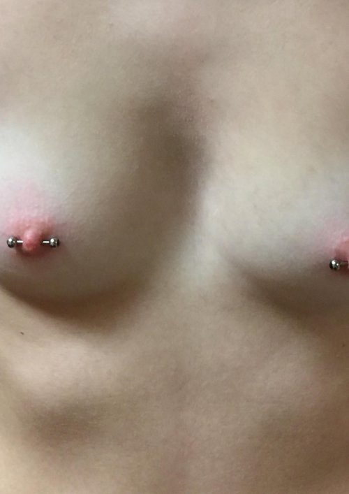 Male piercing nipples