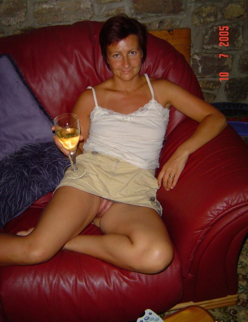 Drunk girls without panties