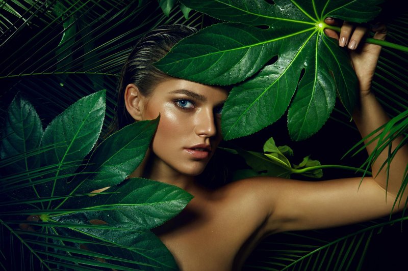 Tropical girls