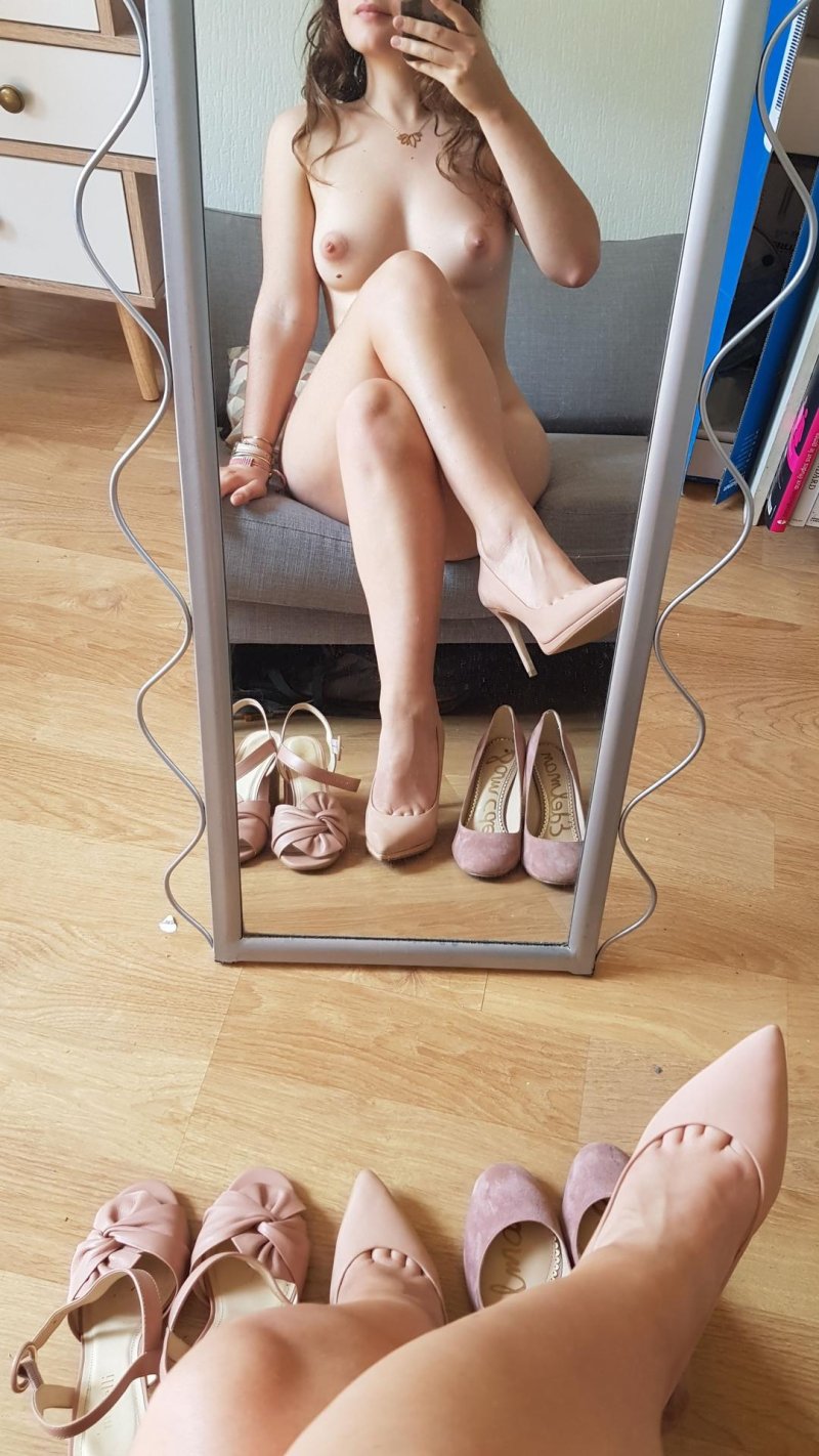 Fashion shoes