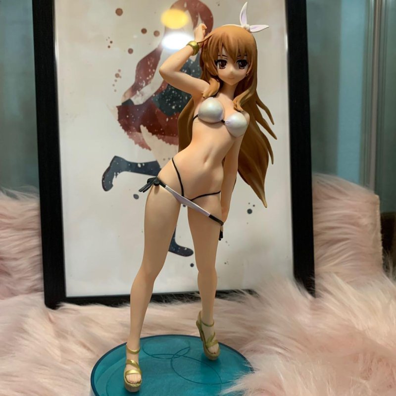 Sexy anime figure