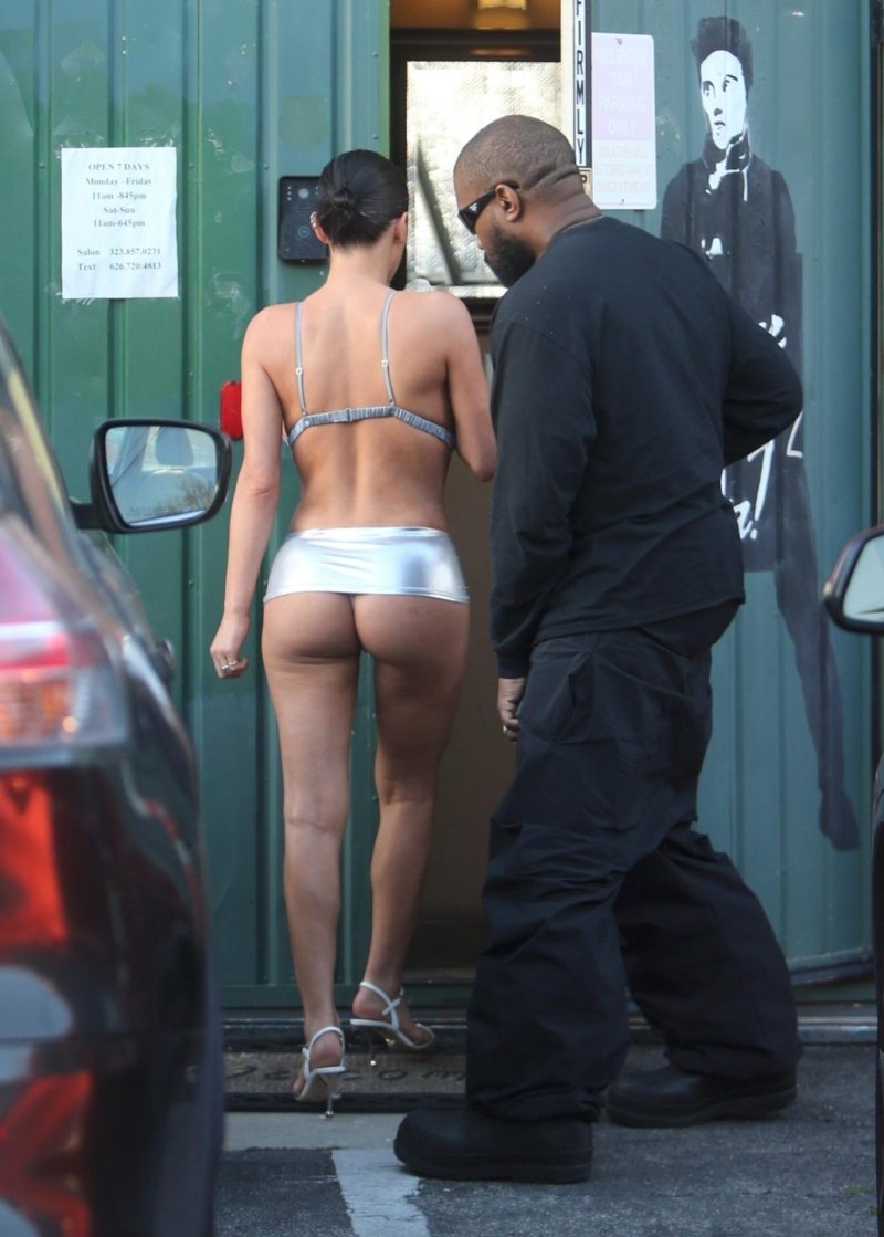 Wife Kanye West boobs