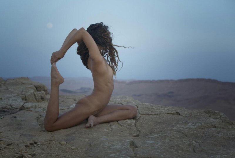 Naked tantric yoga