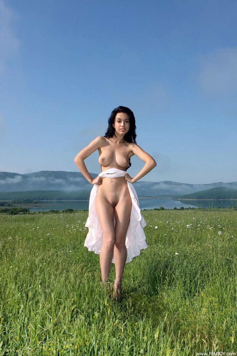 Naked Buryat women