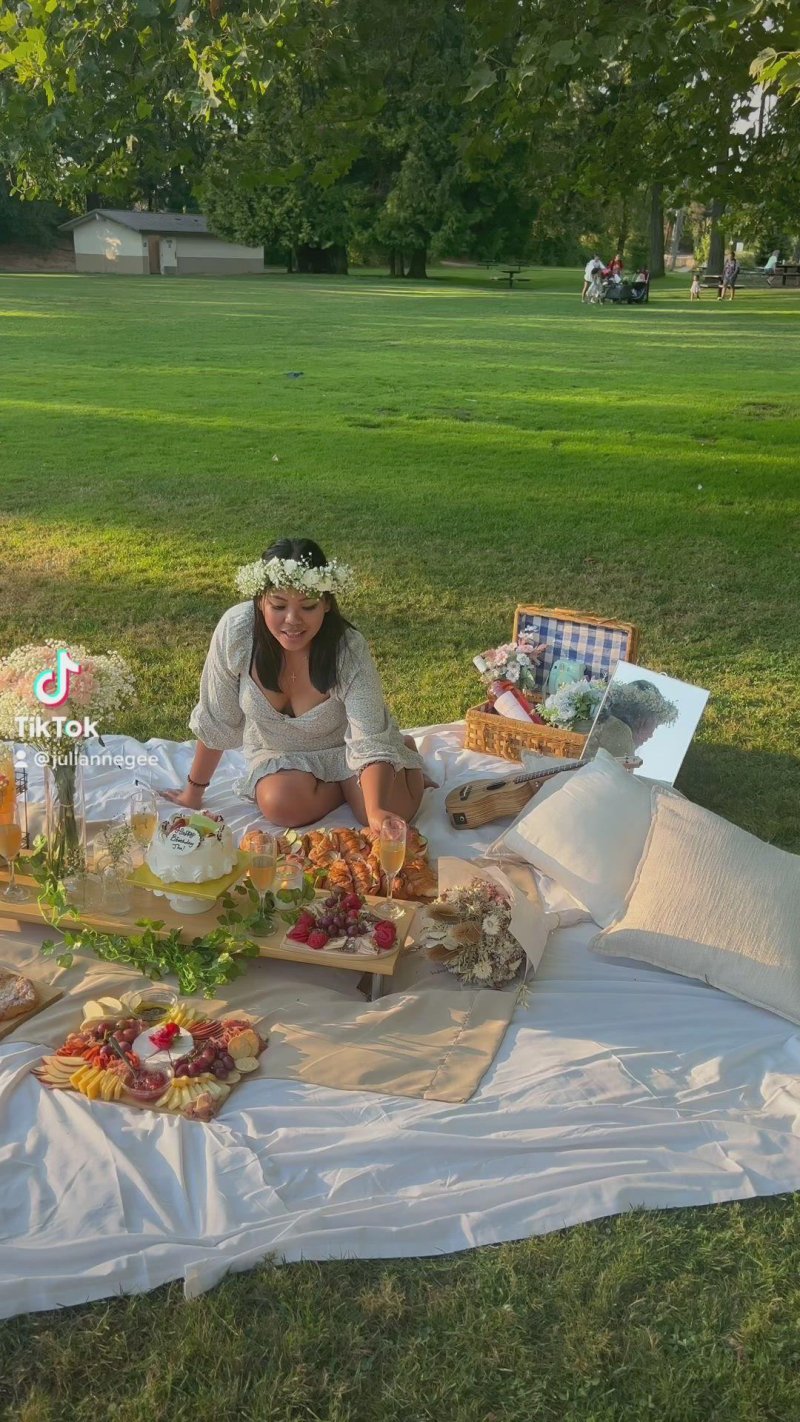 Picnic food