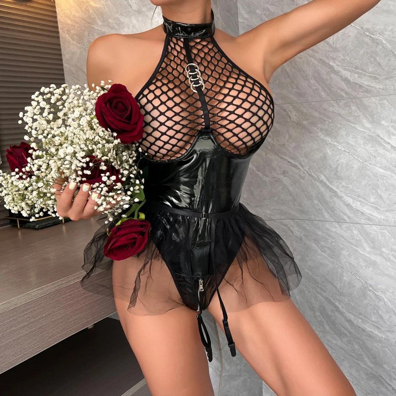 Female leather linen