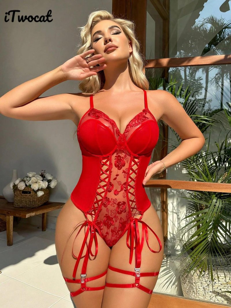 Sexual set of underwear red