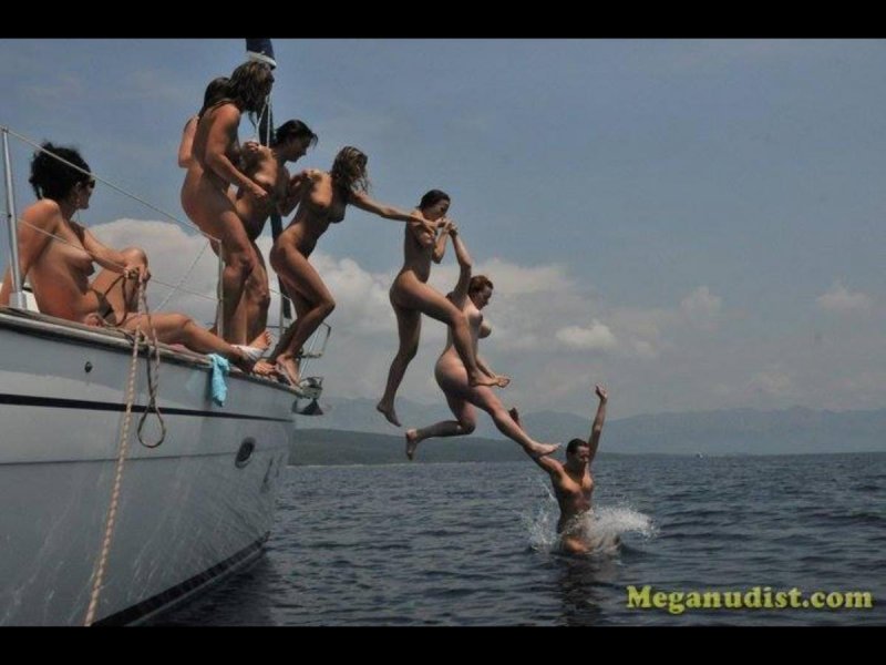 Bathing from a yacht naked