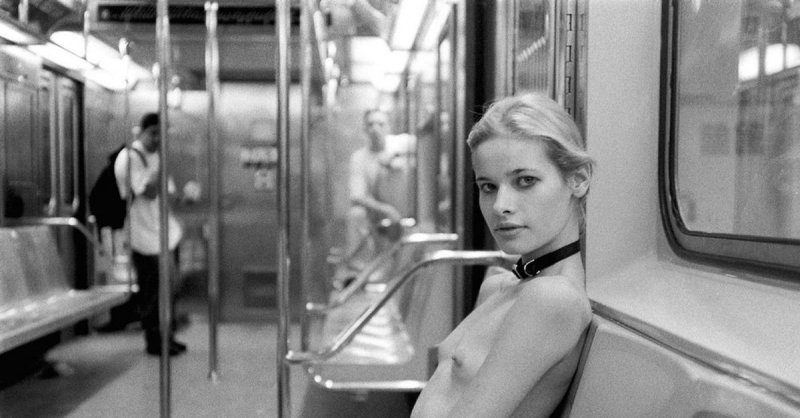 Erotic photo shoot in the subway