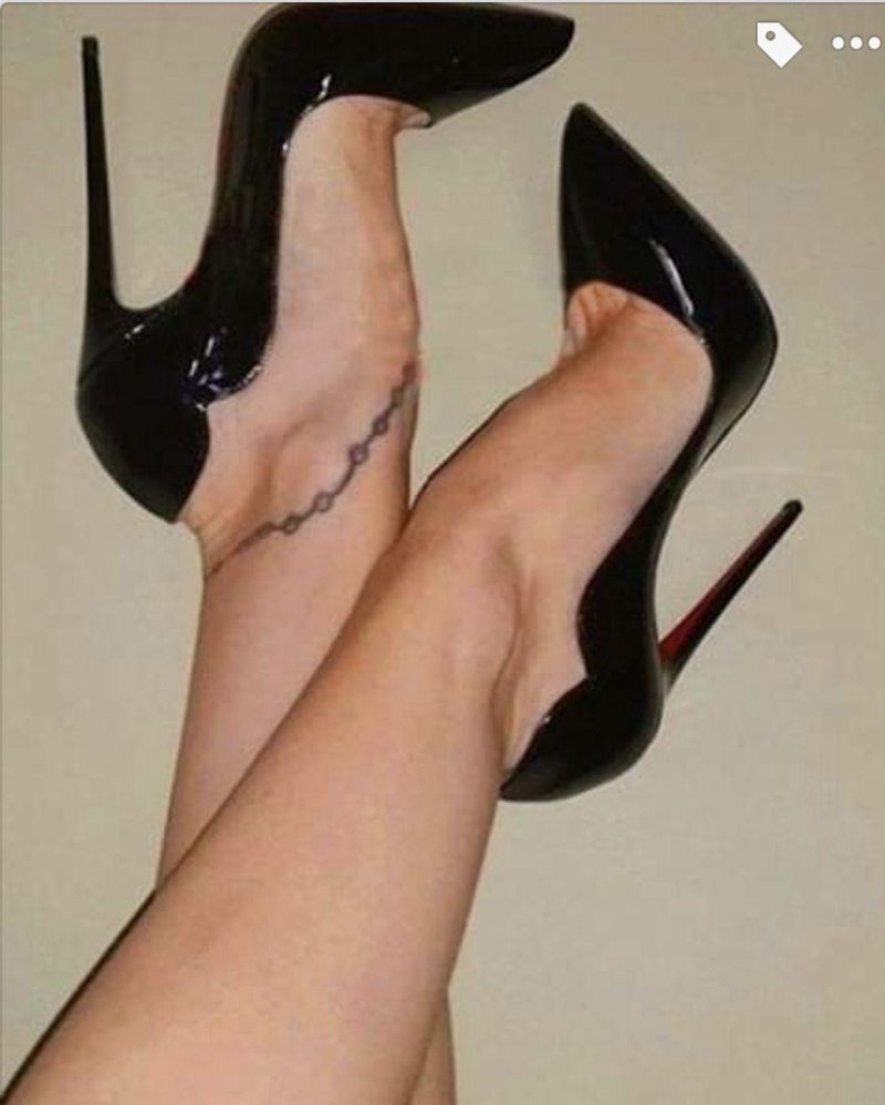 Christian Luboutin Hot Chick SMs