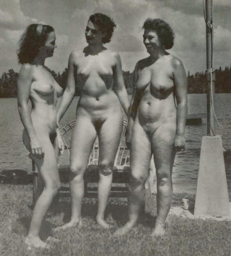 Family naturism retro