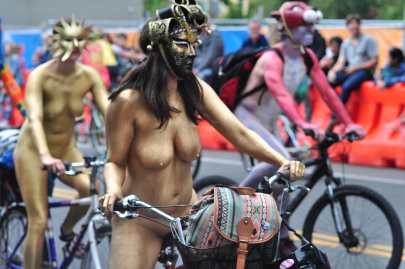 Fremont solstice parade - cyclists