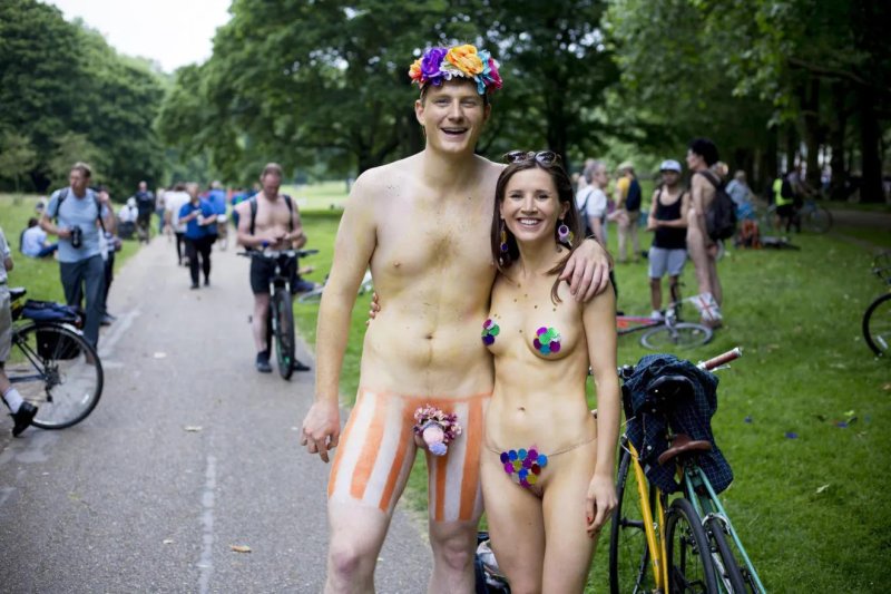 Naked female bike racket